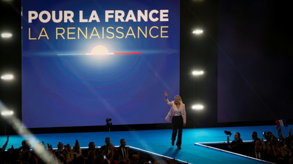 French media protest manhandling of journalists at far-right party rally  