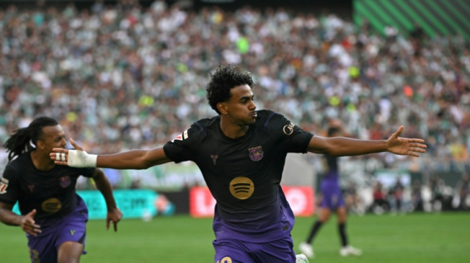  Barcelona aiming to put Real Madrid out of sight in Clasico 