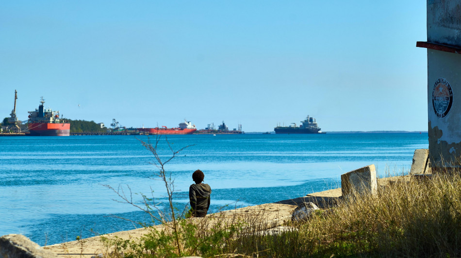  Media, 'Cuba sta importando petrolio clandestinamente' 