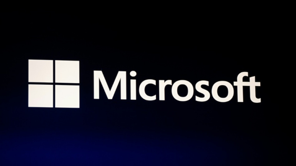  Microsoft pushes AI vision with new, expensive Surface laptop 