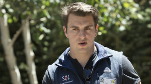 Airbnb se recentre apr&egrave;s avoir "cr&eacute;&eacute; trop de choses en m&ecirc;me temps", annonce son patron