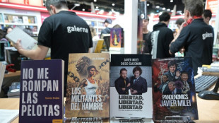 El fenómeno Milei copa la Feria del Libro de Buenos Aires