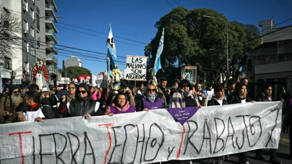  FMI aconselha Argentina a estender benef&iacute;cios do crescimento aos trabalhadores 