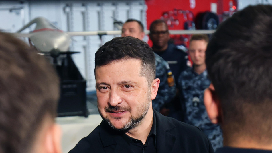  Zelensky plaude alle nuove sanzioni Usa, 'cos&igrave; si aumenta la pressione su Mosca' 