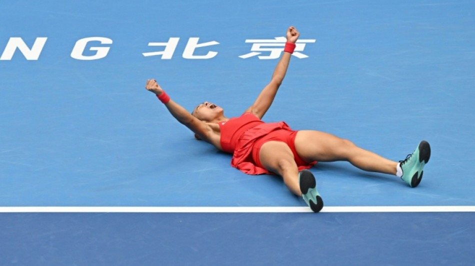  Home hope Zheng sets up Mertens clash in China Open semis 