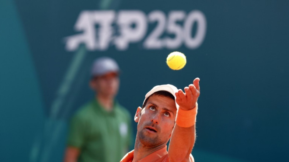 Tennis: un Djokovic aux deux visages se qualifie pour la finale &agrave; Belgrade