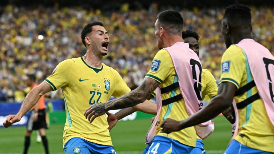  Last-gasp Brazil down Japan to reach World Cup 16 