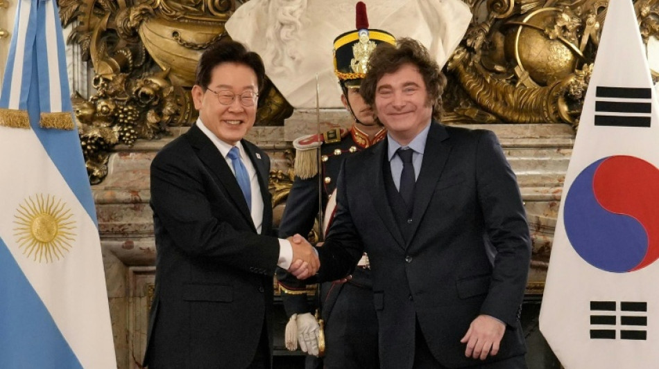 Argentina e Coreia do Sul assinam memorando para coopera&ccedil;&atilde;o em minerais cr&iacute;ticos