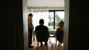 Les Etats-Unis autorisent un nouveau traitement tr&egrave;s attendu contre Alzheimer