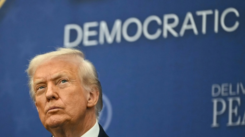  Trump quer reajustar presença global dos Estados Unidos e aumentar predomínio na América Latina 