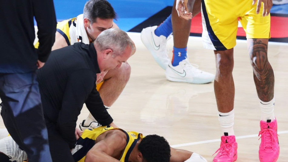 Pacers 'hearts dropped' after Haliburton injury: Carlisle
