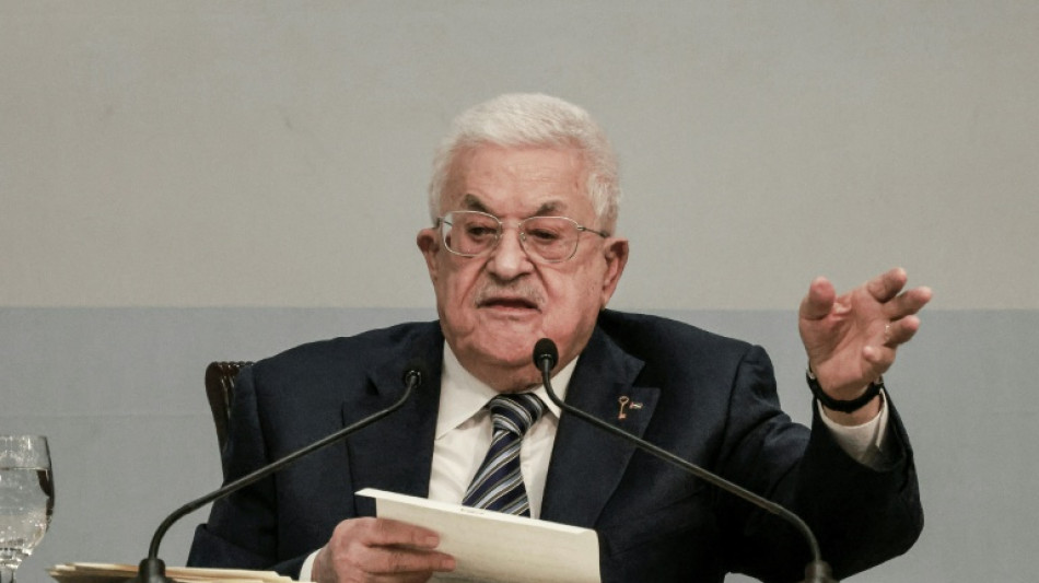  Abbas setzt Parlamentswahl in Pal&auml;stinensergebieten f&uuml;r den 28. November an 