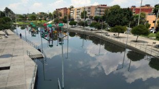 Tempestades causam transtornos no aeroporto da Cidade do México