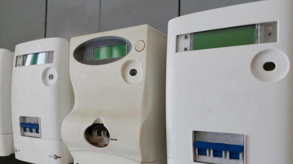  Confcommercio, rischio rincari bollette fino al 13% per luce e al 43% per gas 