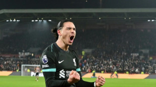 Liverpool desencanta no fim e vence Brentford no Campeonato Ingl&ecirc;s