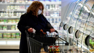 Umfrage: Gro&szlig;e Mehrheit tr&auml;gt zumindest manchmal freiwillig Maske