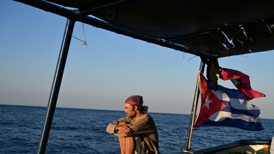  Flotilha de ajuda humanit&aacute;ria chega a Cuba, mergulhada em crise 