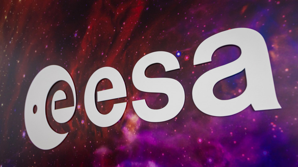 Ristabiliti contatti con la sonda europea Juice diretta a Giove