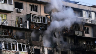 Russia strike on Kyiv apartment block kills six, Ukraine says