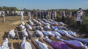 Uomini armati uccidono almeno 27 persone in Nigeria